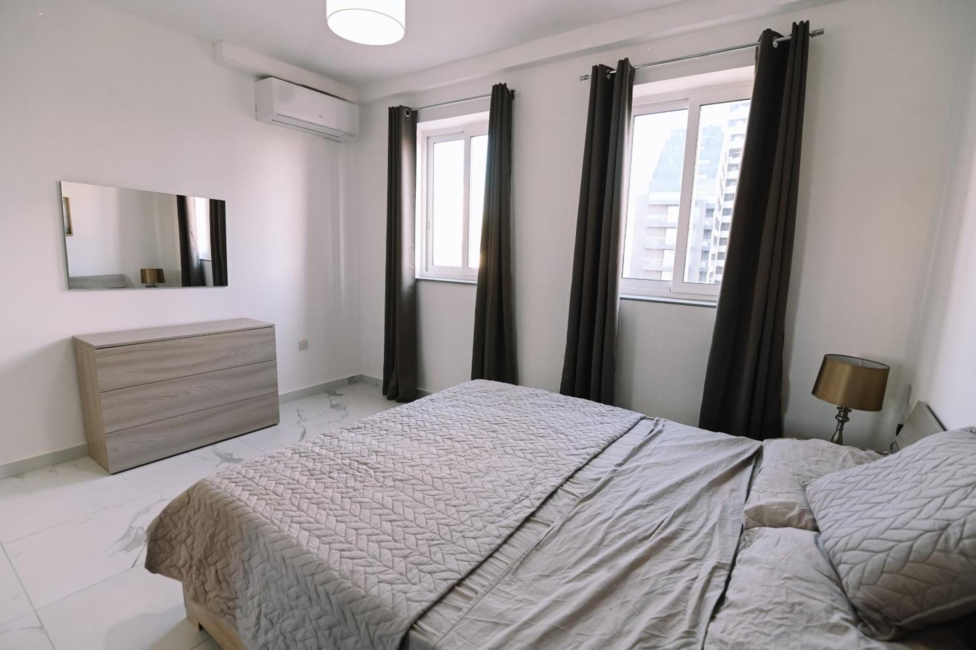 Bright 2 Bedroom Flat In Sliema! Esterno foto