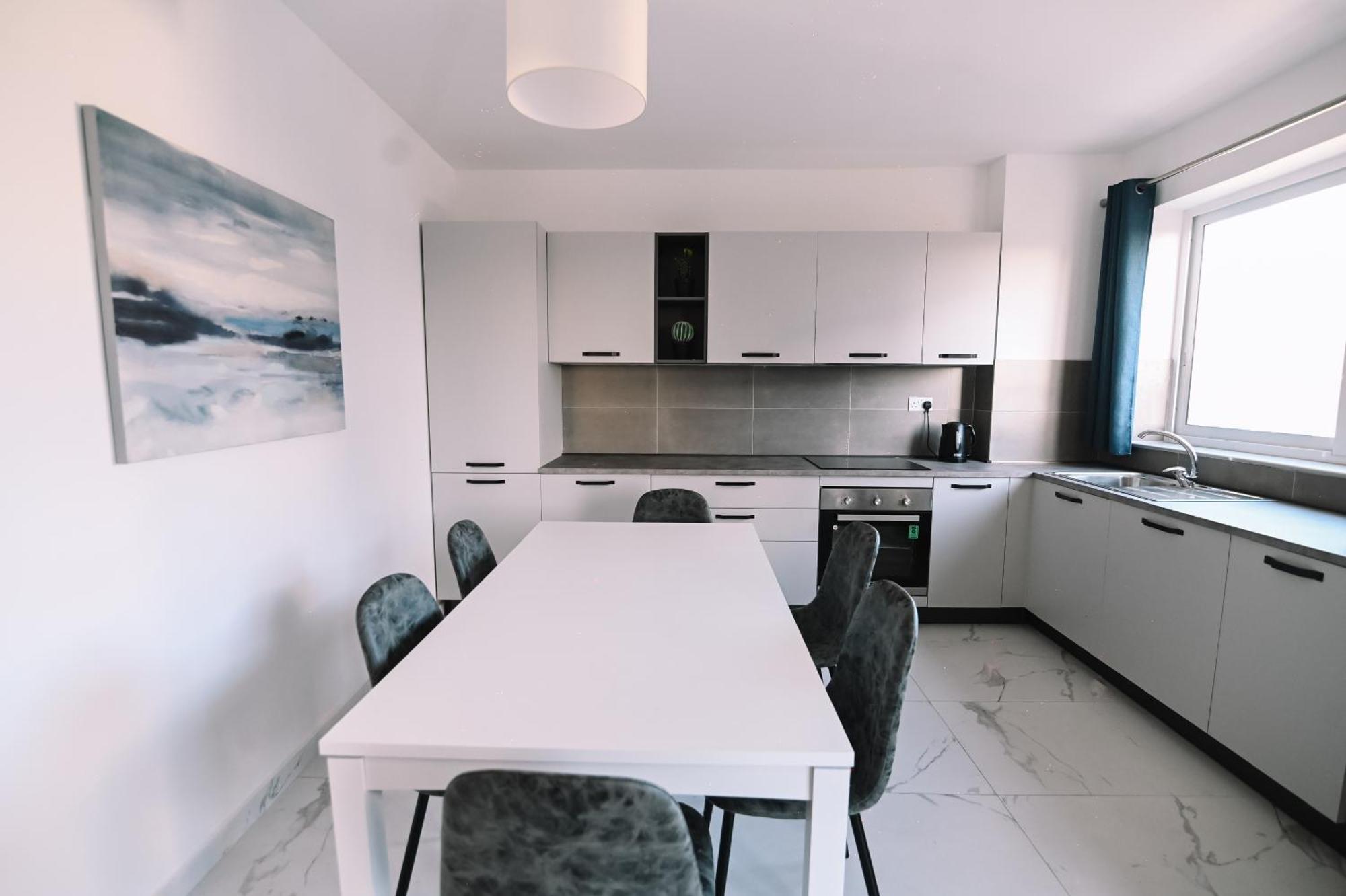 Bright 2 Bedroom Flat In Sliema! Esterno foto
